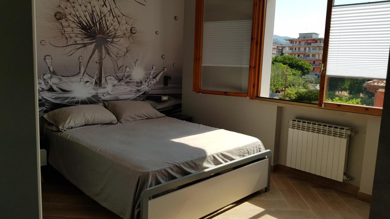 Casalmare Via Asse Apartamento Ventimiglia Exterior foto