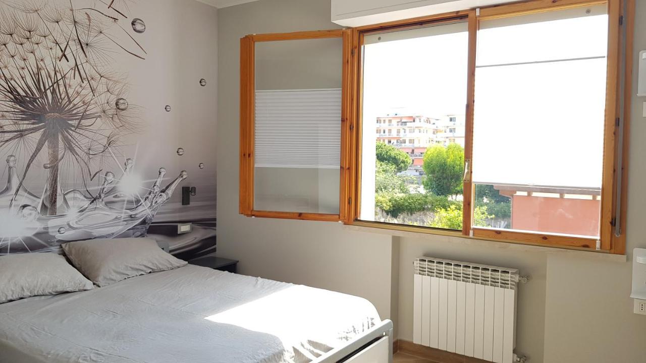 Casalmare Via Asse Apartamento Ventimiglia Exterior foto